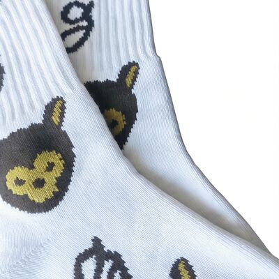 Thick Terry Sports Socks for Men and Women Made with Cotton Spandex Yarn Dyed Jacquard Technology Suitable for Biking Jogging and Active Lifestyle