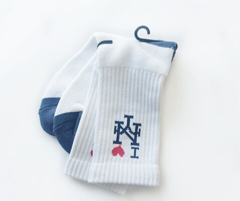 Knitted SOCKS for sports biking and jogging with jacquard yarn dyed pattern made of cotton polyester and spandex blend for men