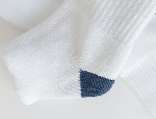 Knitted SOCKS for sports biking and jogging with jacquard yarn dyed pattern made of cotton polyester and spandex blend for men