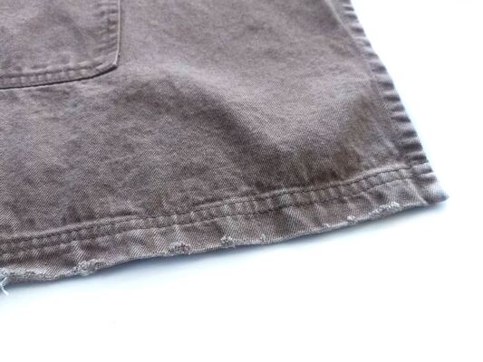 Durable 100 percent cotton heavy woven jeans fabric APRON with 280gsm weight solid color garment washed design suitable for men and women casual