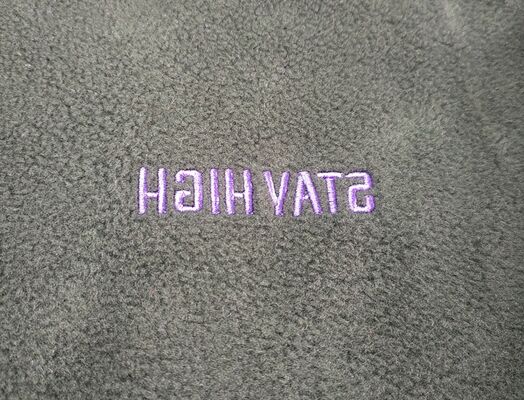 Mens sweatshirt knitted jacket thick warm polyester polar fleece fabric casual solid color design with zipper closure for winter