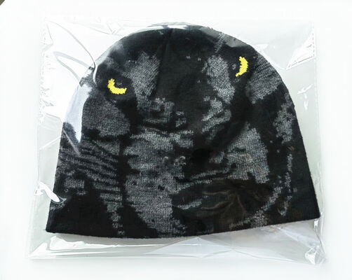 Warm thick acrylic beanie jacquard pattern black color men winter hat suitable for cold weather outdoor activities
