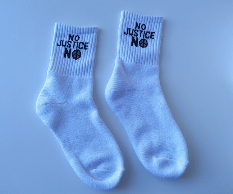 Durable SOCKS for sports featuring jacquard technology yarn dyed pattern and sweat absorbent cotton terry material for mens and womens comfort